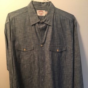 Men’s dress shirt